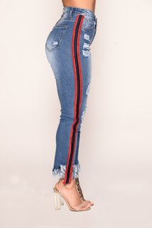 Stephanie Rao feet photo 10