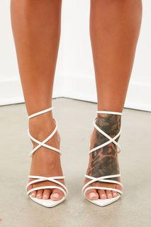 Stephanie Rao feet photo 4