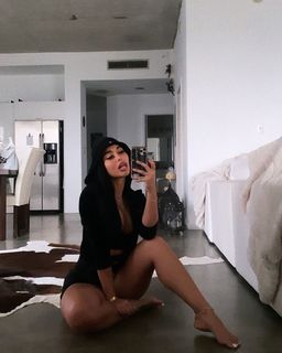 Stephanie Rao feet photo 7
