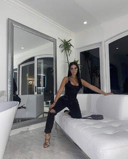 Stephanie Rao feet photo 3