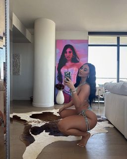 Stephanie Rao feet photo 18