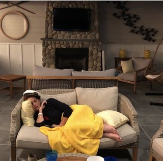 Stephanie Ruhle feet photo thumbnail