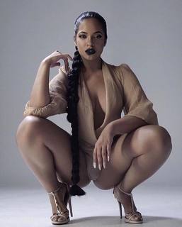 Stephanie Santiago feet photo 15