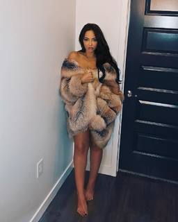 Stephanie Santiago feet photo 16
