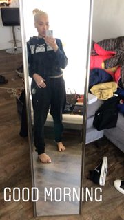 Stephanie Santiago feet photo 4