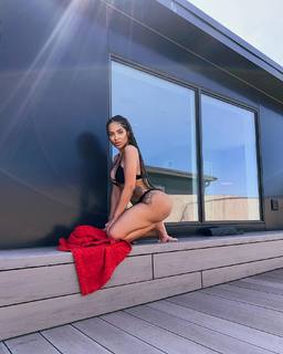 Stephanie Santiago feet photo 12