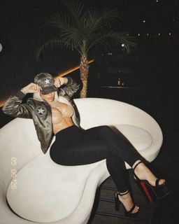 Stephanie Santiago feet photo 1
