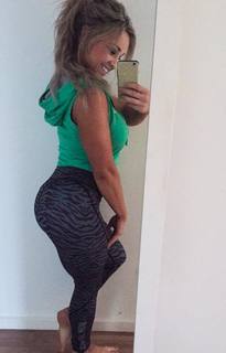 Stephanie Sanzo feet photo 13