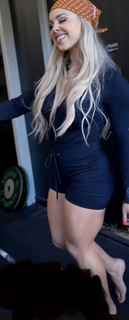 Stephanie Sanzo feet photo 11