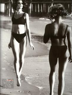 Stephanie Seymour feet photo thumbnail