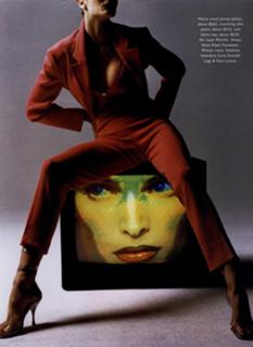 Stephanie Seymour feet photo thumbnail