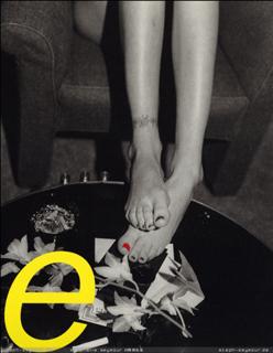 Stephanie Seymour feet photo thumbnail