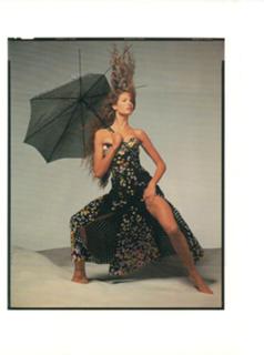 Stephanie Seymour feet photo thumbnail