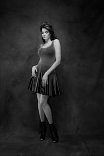 Stephanie Seymour feet photo thumbnail