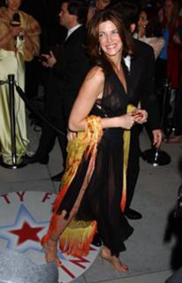 Stephanie Seymour feet photo thumbnail