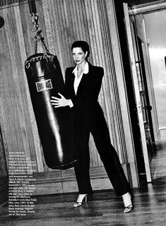 Stephanie Seymour feet photo thumbnail