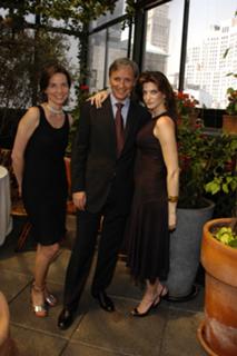 Stephanie Seymour feet photo thumbnail