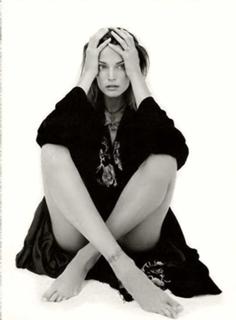 Stephanie Seymour feet photo thumbnail