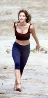 Stephanie Seymour feet photo thumbnail