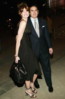 Stephanie Seymour feet photo thumbnail