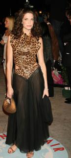 Stephanie Seymour feet photo thumbnail