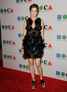 Stephanie Seymour feet photo thumbnail