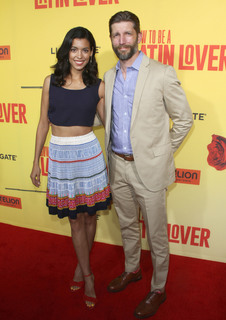 Stephanie Sigman feet photo thumbnail