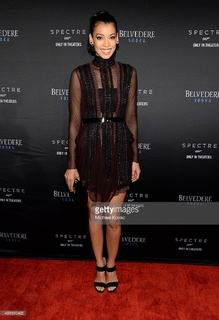 Stephanie Sigman feet photo thumbnail