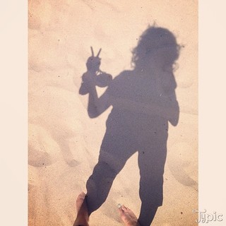 Stephanie Sigman feet photo thumbnail