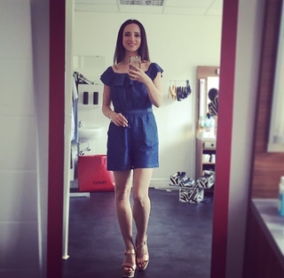 Stephanie Stumph feet photo 9