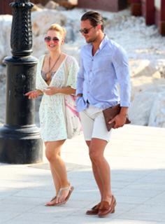 Stephanie Waring feet photo 16