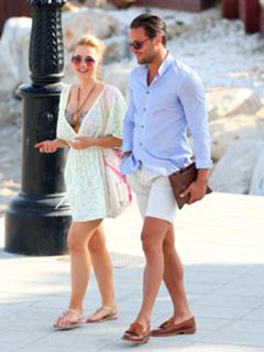 Stephanie Waring feet photo 15