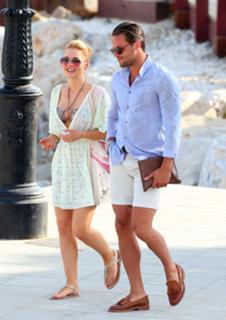 Stephanie Waring feet photo 14