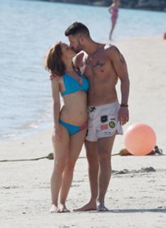 Stephanie Waring feet photo 4