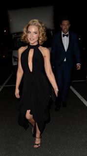 Stephanie Waring feet photo 15