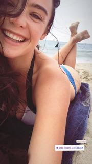 Stevie Lynn Jones feet photo 1