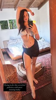Stevie Lynn Jones feet photo 8
