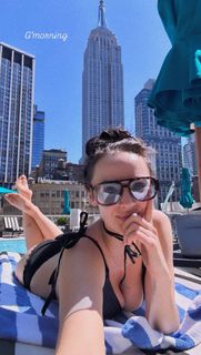 Stevie Lynn Jones feet photo 1