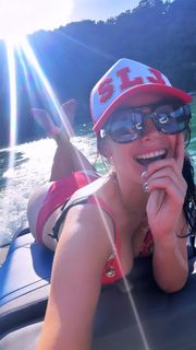 Stevie Lynn Jones feet photo 4