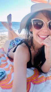 Stevie Lynn Jones feet photo 1
