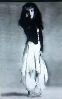 Stevie Nicks feet photo thumbnail