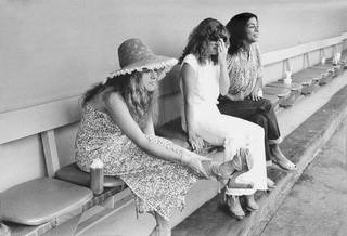 Stevie Nicks feet photo thumbnail