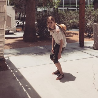 Stevie Wynne Levine feet photo 2