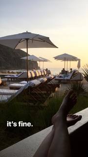 Stevie Wynne Levine feet photo 9