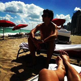 Sthefany Brito feet photo thumbnail