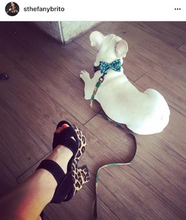Sthefany Brito feet photo thumbnail