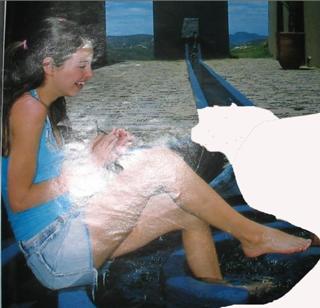Sthefany Brito feet photo thumbnail