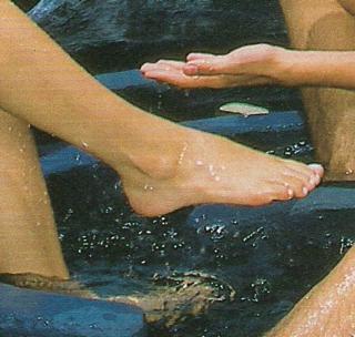 Sthefany Brito feet photo thumbnail