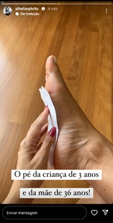 Sthefany Brito feet photo thumbnail
