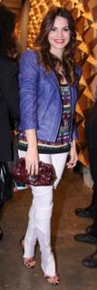 Sthefany Brito feet photo thumbnail